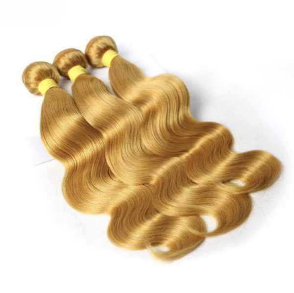 Caractéristique des mèches sur la photo: Matière: virgin human hair Style: Body wave Longueur: 24” Couleur: #144